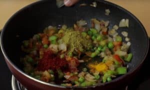 बैगन का भरता बनाने की विधि | Baingan Ka Bharta Recipe In Hindi Baingan ka Bharta