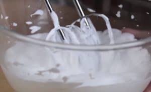 Easy Chocolate Swiss Roll Recipe Chocolate swiss rolls