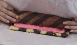 Easy Chocolate Swiss Roll Recipe Chocolate swiss rolls