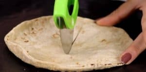 घर पर चटनी चपाती बनाने की विधि | Chutney Chapati In Hindi Chutney Chapati