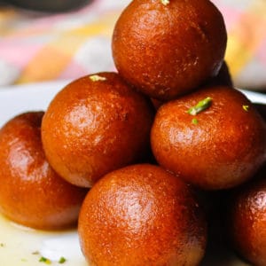 गुलाब जामुन बिना खोया के बनाने की विधि | Gulab Jamun without Khoya in Hindi Instant Gulab Jamun
