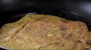 पोहा चिल्ला रोल बनाने की विधि | Poha Chilla Roll In Hindi Poha Rolls