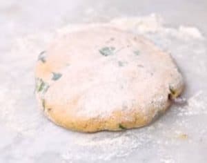 सूजी पराठा बनाने की विधि हिंदी में | Suji Paratha Recipe In Hindi Suji Paratha