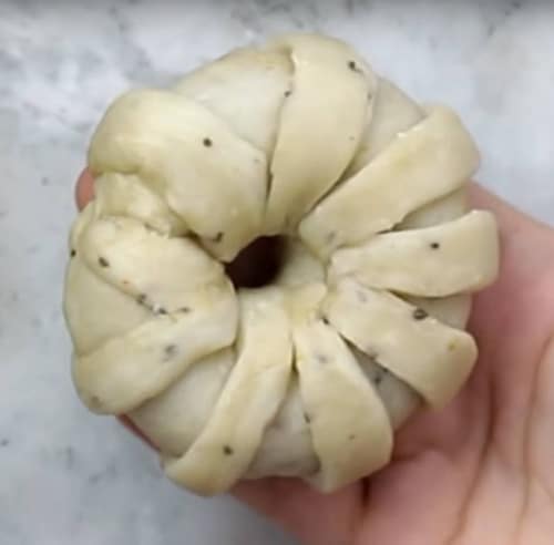 Aloo Paneer Samosa Ring