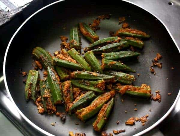 Besan Wali Bharwa Bhindi