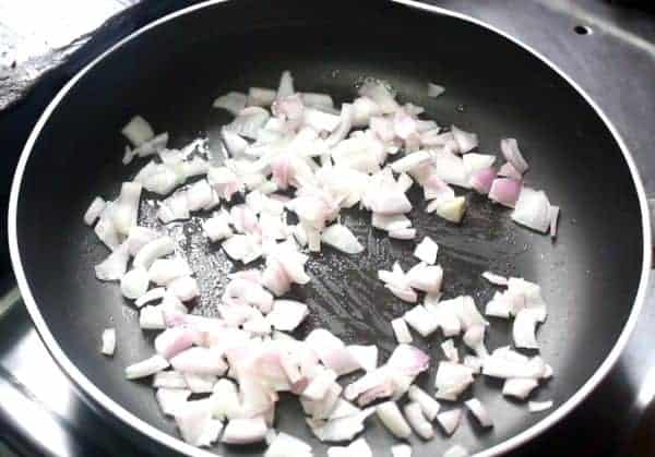 Besan Wali Bharwa Bhindi