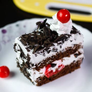 Black Forest Biscuit Pastry