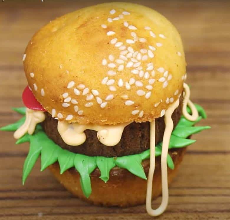 Burger Cupcake