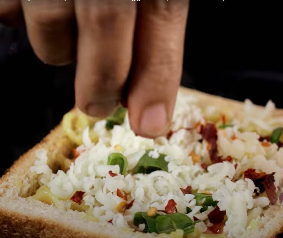 Cheese Bread Rings Maggie Masala