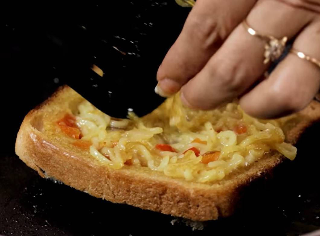 Cheese Bread Rings Maggie Masala