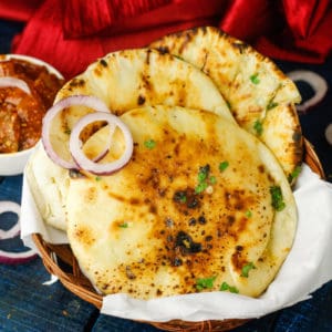 Crispy Cheese Garlic Kulcha Recipe