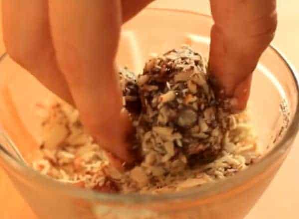 Chocolate Banana Balls