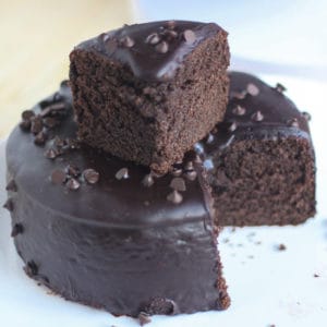 Chocolate cake in pressure cooker