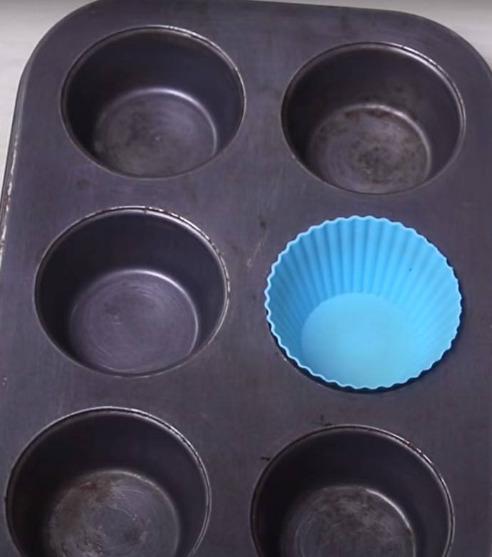 No bake chocolava cake