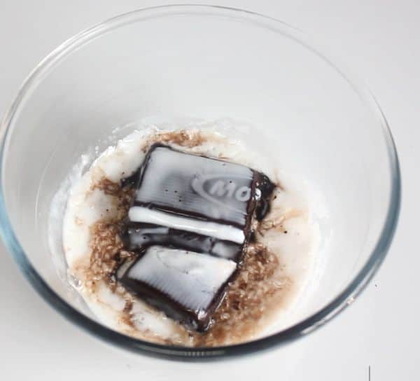 Eggless Chocolate Cake 
