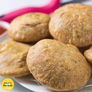 Khasta Kachori Recipe for Indian Breakfast