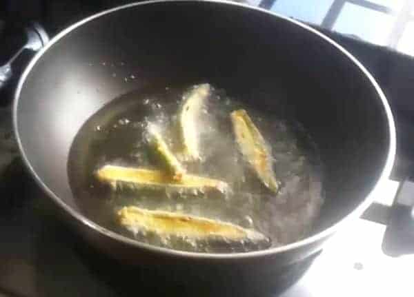 Kurkuri Bhindi
