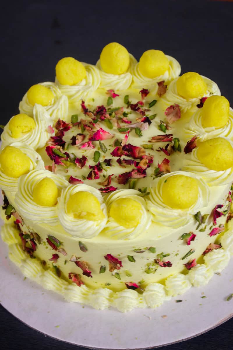Eggless Rasmalai Cake Recipe | Sweets & Dessert - Mints Recipes