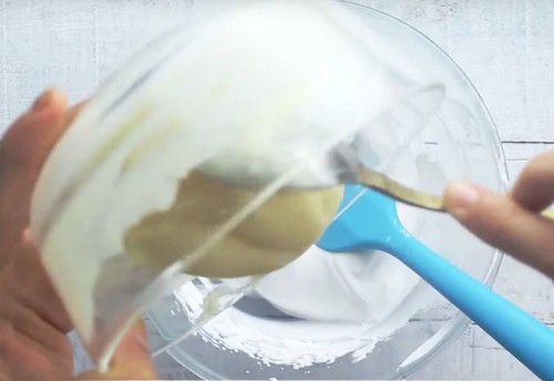 Mirror Glaze Cake