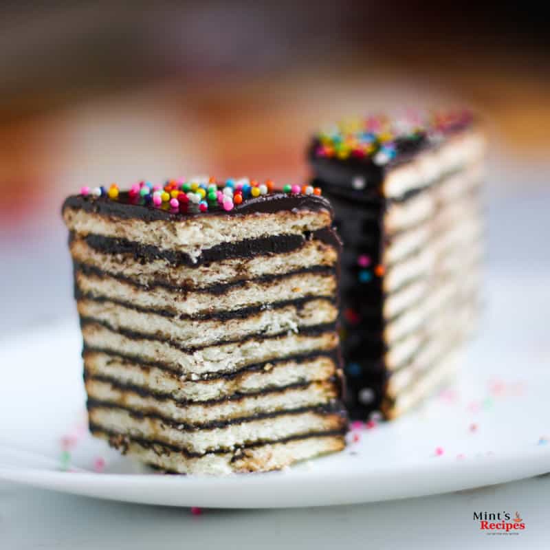 Eggless Oreo Cake Recipe - Easy | Bake with Shivesh
