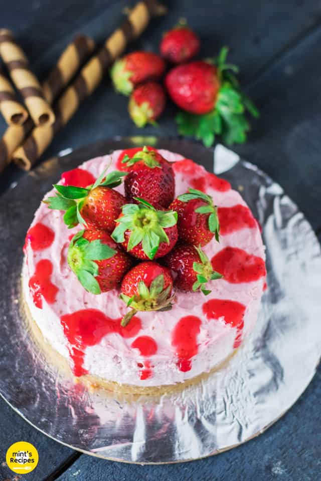 No bake strawberry cheesecake