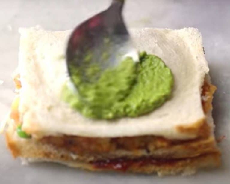 Pinwheel Bread Samosa