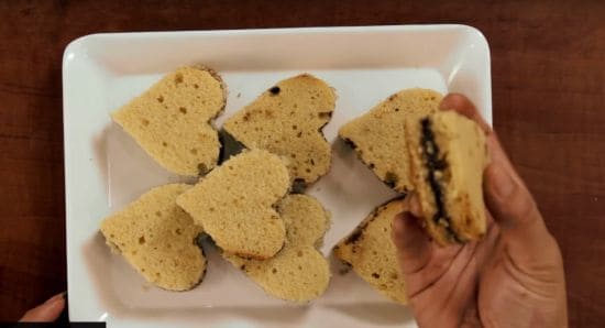 Chocolate Heart Cake Instructions