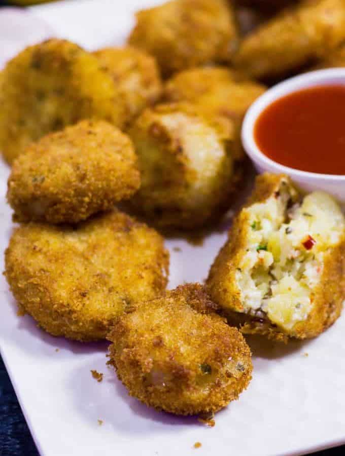 Stuffed Onion Rings recipe served with Tomato Ketchup
