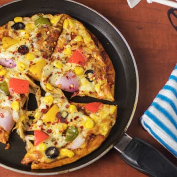 Atta Pizza on a black pan