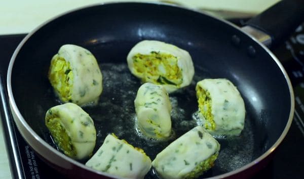 Paneer Bhuji Swiss Rolls